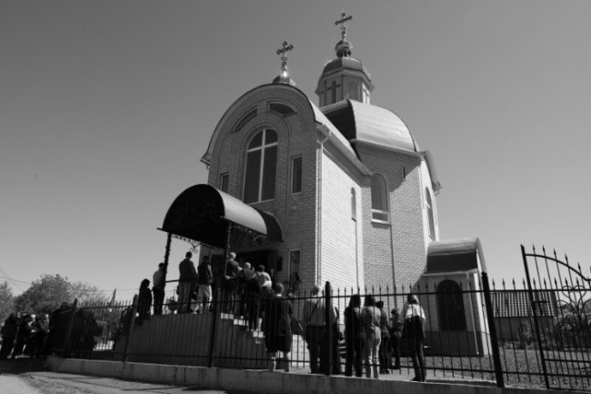 Лучани провели в останню путь Героя Володимира Бессонова