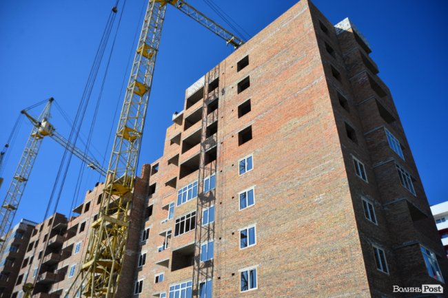 Де у Луцьку придбати житло «не як у всіх». ФОТО*