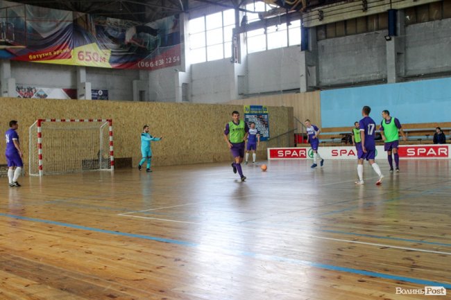 Збірна «Кромберга» готується перемагати на Чемпіонаті Волині з футзалу*