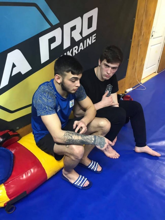 Як волинські «воїни» готуються до Чемпіонату України з ММА. ФОТО