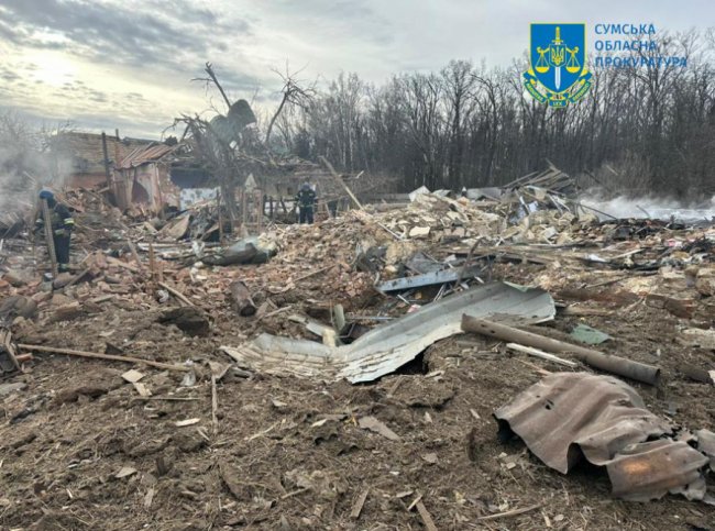 Росіяни КАБами вбили подружжя пенсіонерів на Сумщині