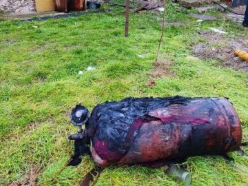 У Луцьку сталася пожежа через газовий балон, вогнеборці запобігли вибуху. ФОТО