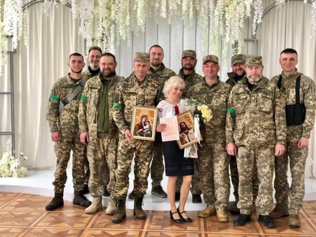 Одруження під час війни: на Волині зареєстрували 3 шлюби командирами військовослужбовців