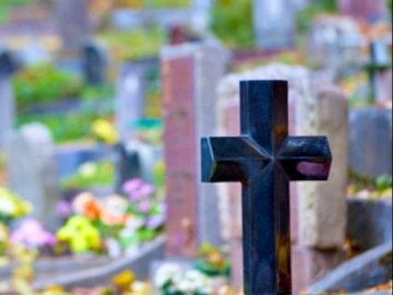 Поминальні дні: РНБО попередила українців про можливі провокації з боку Росії