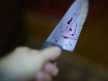 На Волині арештували чоловіка, який ледь не зарізав односельчанина 