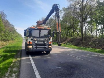 На двох автошляхах на Волині ремонтують дорогу. ФОТО