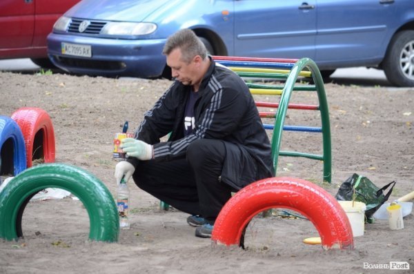 У Луцьку з'явився супердвір. ФОТО 