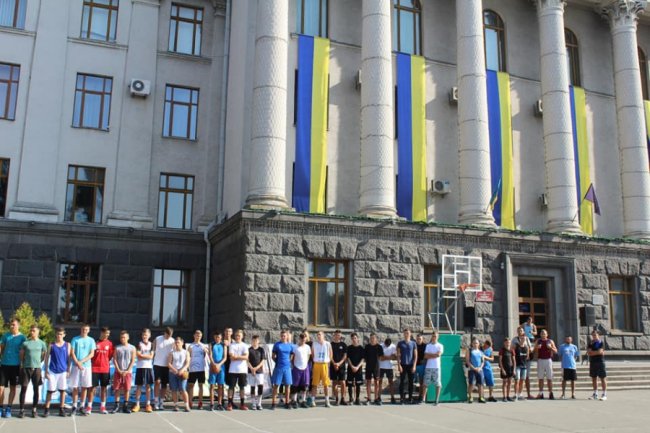 У Луцьку стартував кубок Незалежності зі стрітболу. ФОТО