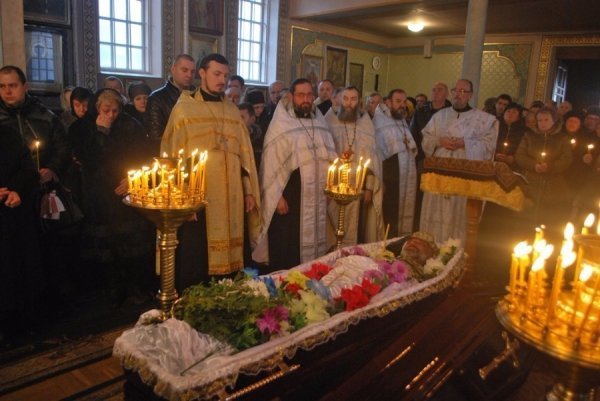 У Ківерцях попрощалися із загиблим в зоні АТО бійцем Ігорем Скірою. ФОТО