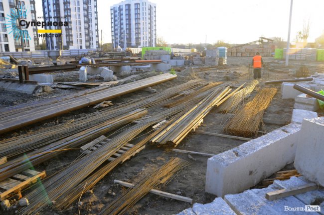 Звіт з будівництва ЖК «Супернова»: у четвертому будинку встановлюють вікна*