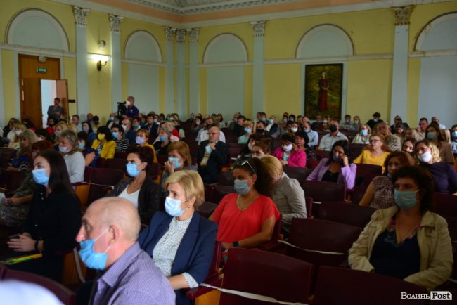 «Ви створюєте стратегію, я – шукаю фінанси на її втілення», – Ігор Палиця до трудового колективу ВНУ ім. Лесі Українки