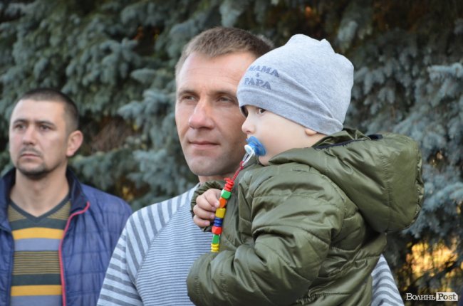 Майбутні правоохоронці: у Луцьку посвятили в ліцеїсти 75 юнаків та дівчат. ФОТО