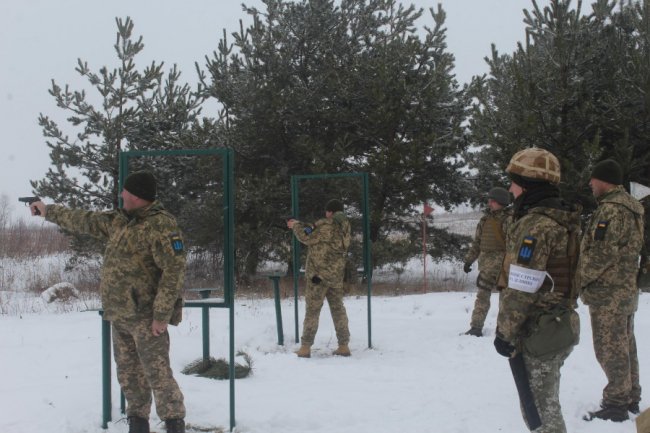Бійці 14-ої бригади пройшли навчання з вогневої підготовки. ФОТО