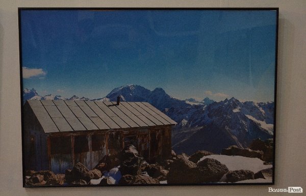 У Луцьку – фотовиставка Кавказьких гір. ФОТО