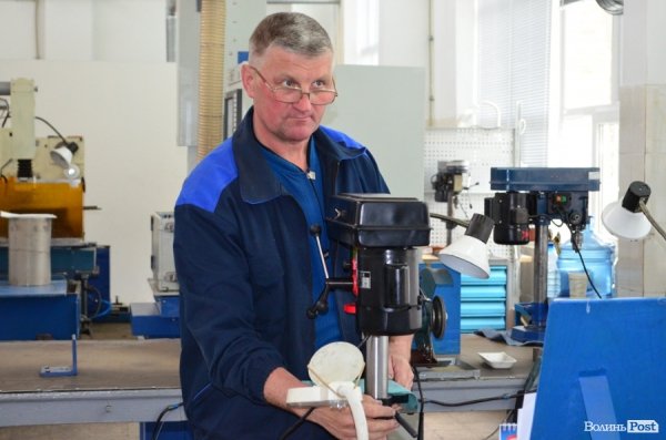 Як у Луцьку ремонтують авіадвигуни. ФОТО