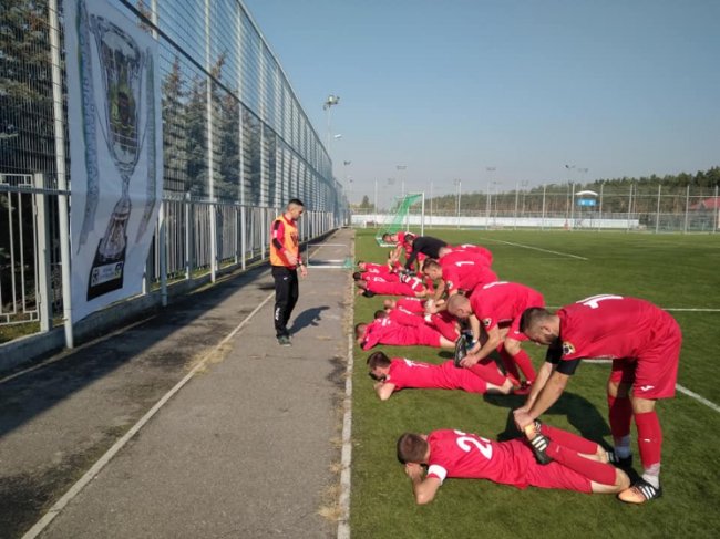 Впевнена перемога: волинські атовці обіграли прикордонників у футбол. ФОТО