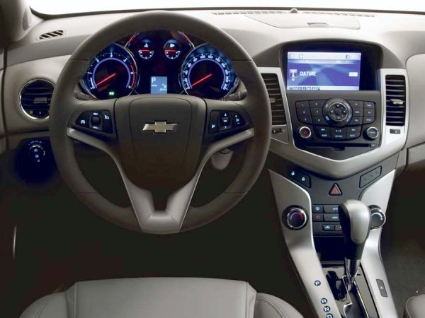  Chevrolet обладнав модель Cruze кузовом «універсал»