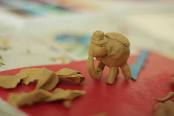 У Луцьку діти ліпили анімаційних персонажів з пластиліну. ФОТО