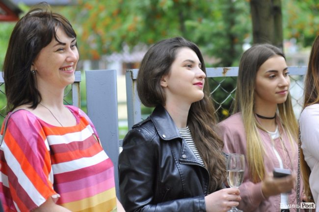 У Луцьку суддя відкрила студію краси