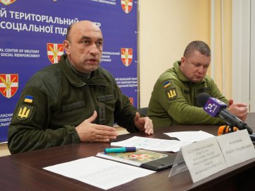 Мобілізація на Волині: скільки повісток вже вручили і скількох покарали за неявку до військкомату 