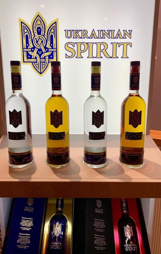 Горілку луцького виробництва презентували на  2-ох міжнародних самітах. ФОТО