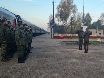 У Білорусь разом із військовими РФ завозять боєприпаси з Далекого Сходу, –  ЗМІ