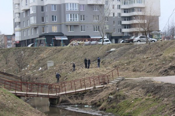 У Луцьку прибрали Сапалаївку. ФОТО