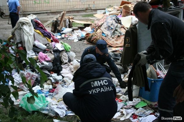 «Боялася ночувати, а дітей взагалі в квартиру не пустила», - жителька обваленого будинку 