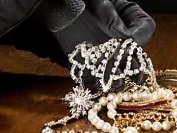 Волинянина засудили за крадіжку «ювелірки»