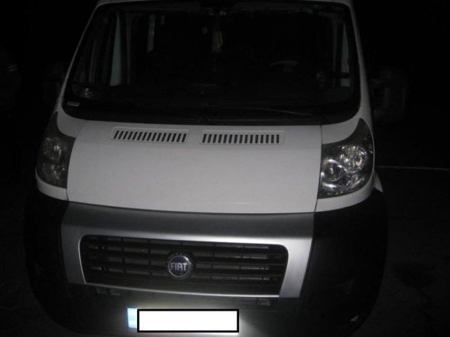 На Волині чоловік позбувся буса через контрабандне куриво