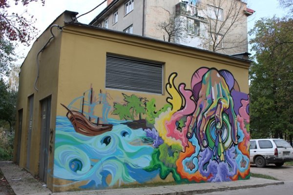 У Луцьку «змінили обличчя» трансформаторних підстанцій