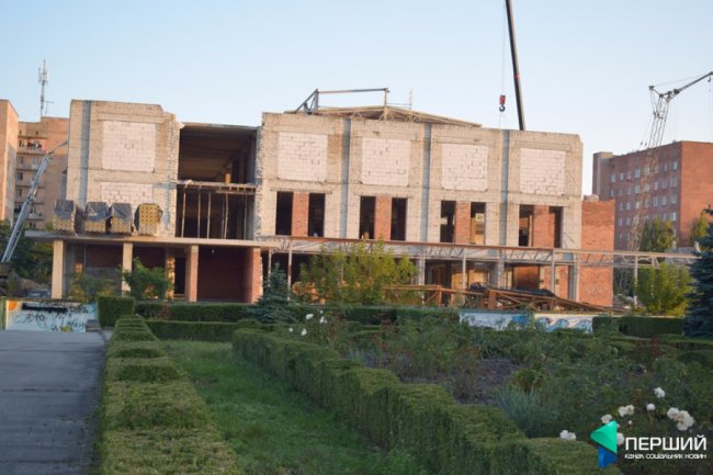 У Вараші відкриють перший торгово-розважальний центр - Orange Plaza*