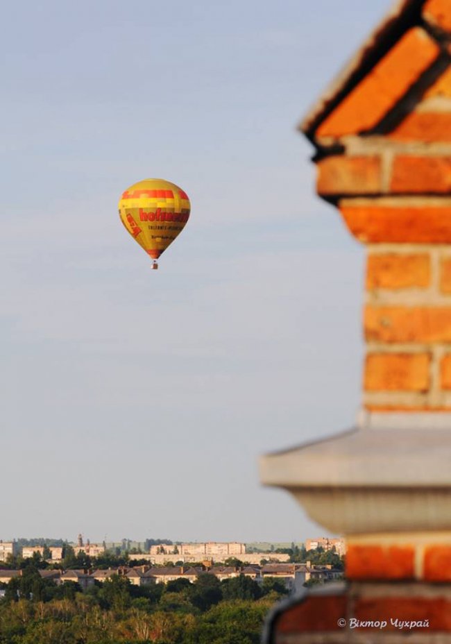 Літало все, що могло: над Луцьком – парад повітряних «монстрів». ФОТО