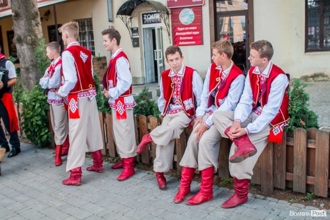 Від Мексики до Індії: грандіозний міжнародний фестиваль стартував у Луцьку. ФОТО
