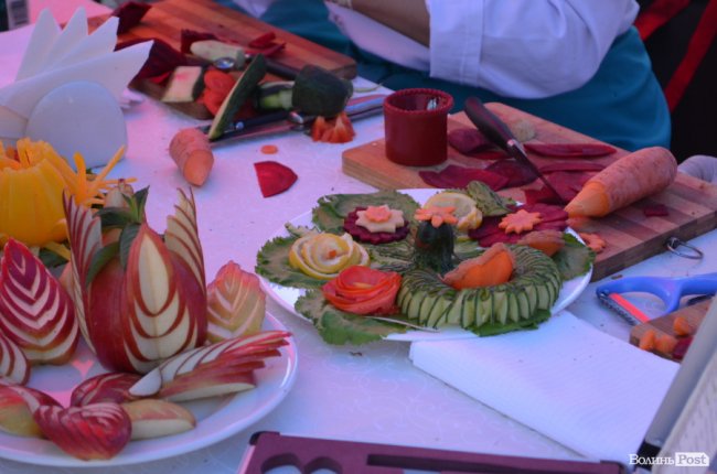 «Територія майстерності»: у центрі Луцька – салон краси, ресторан і кузня просто неба. ФОТО