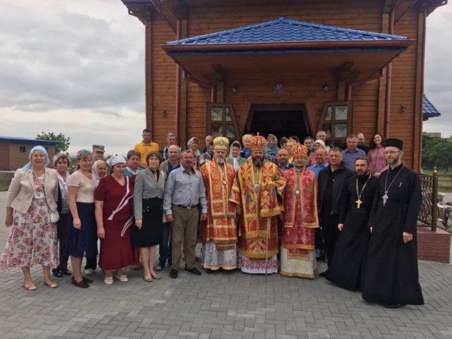 Митрополит Михаїл відслужив у храмі Волновахи