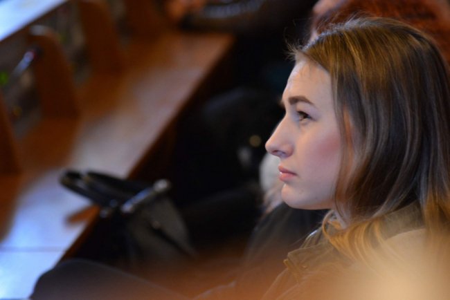 Луцькі студенти спробували себе в ролі депутатів Волиньради. ФОТО