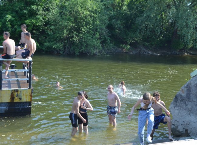 У Луцьку стартував купальний сезон: яка ситуація на громадських пляжах. ФОТО