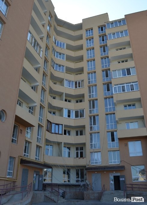 У Луцьку затопило спортзал в елітному житловому комплексі. ФОТО