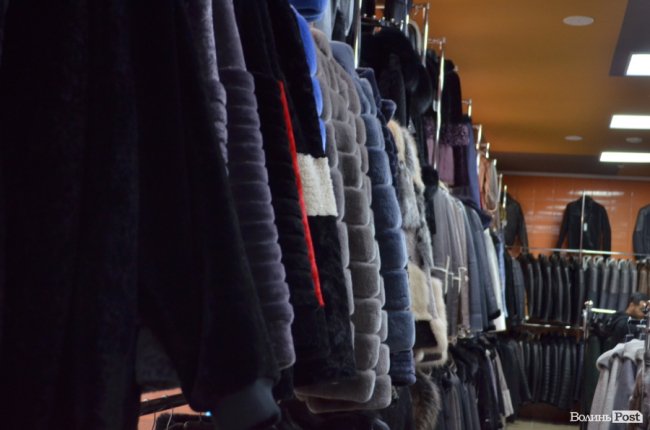 У магазині шкіри та хутра «Steel» у Луцьку – «чорна п’ятниця» із космічними знижками на увесь товар*