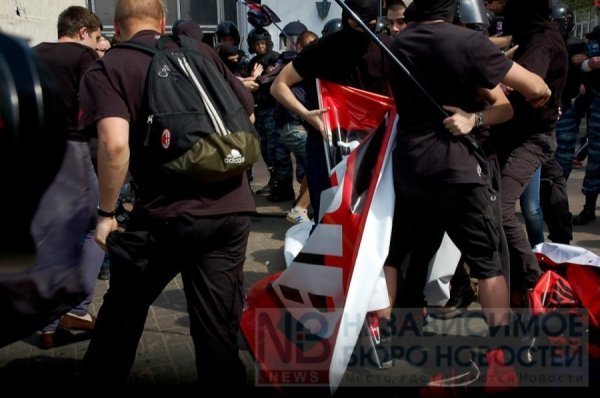 У Києві затримали учасників маршу профспілок. ФОТО