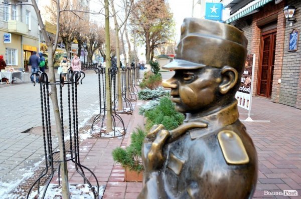  Про погану погоду,  хорошу літературу і європрогрес. Смачного Луцька!