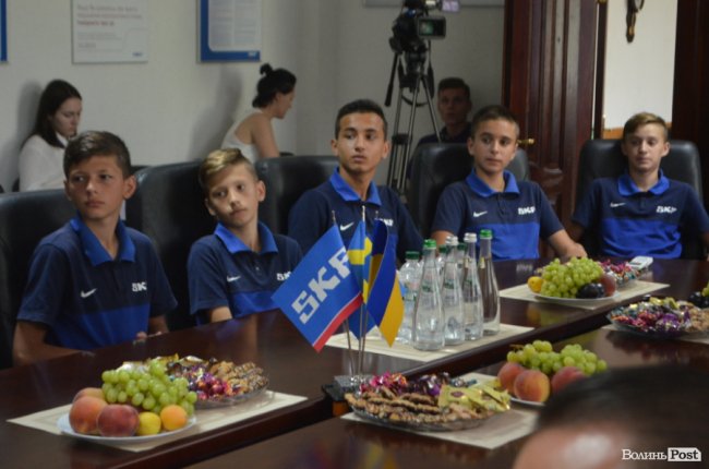 Футболісти луцького «Підшипника» підкорювали найбільший у світі юнацький чемпіонат*