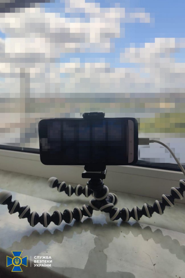 У Києві зрадники організували «спостережні пункти» в орендованих квартирах, щоб коригувати обстріли