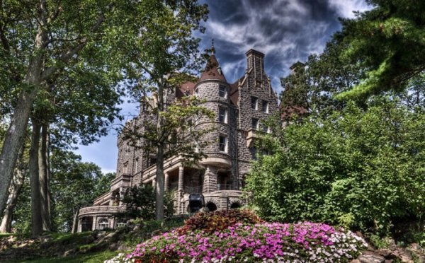 Дивовижні замки – символи безсмертного кохання. ФОТО