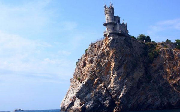 Дивовижні замки – символи безсмертного кохання. ФОТО