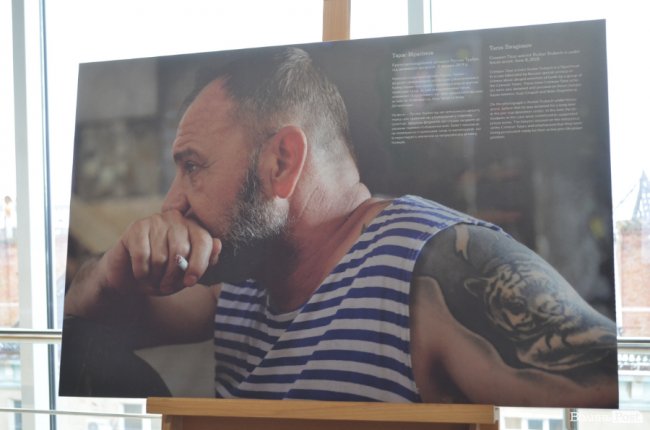 У Луцьку відкрили виставку світлин «Історії з окупованого Криму». ФОТО