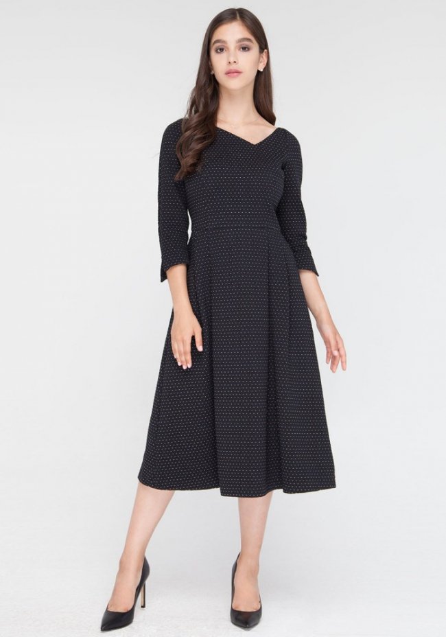 Стильні жіночі сукні від українського бренду «Krisstel»*