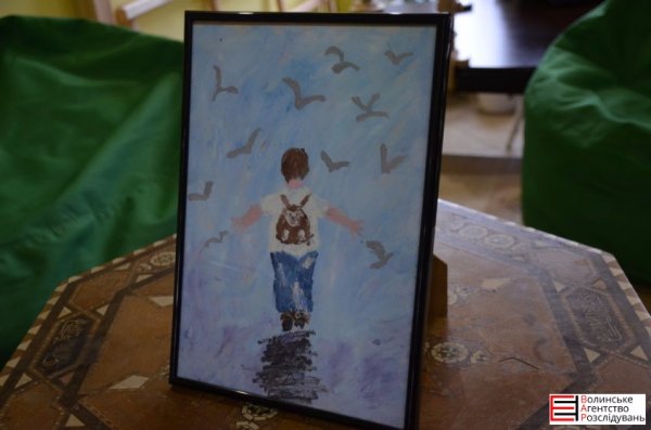 У Луцьку ‒ виставка-продаж картин заради особливих дітей. ФОТО