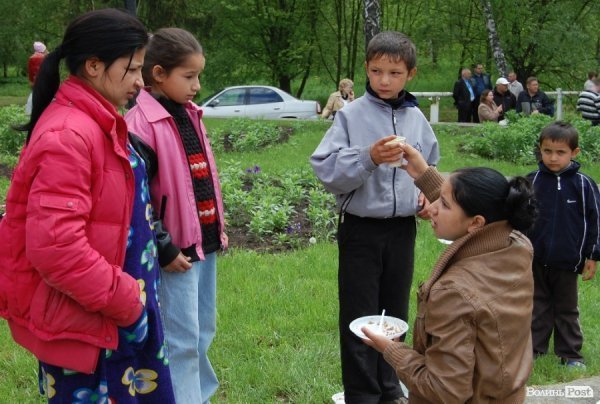 Як у Луцьку їли кашу і співали фронтових пісень